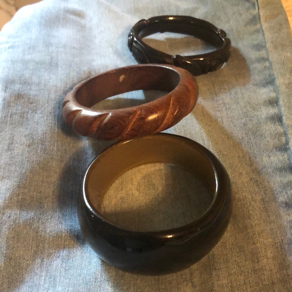 Bangle bracelets set of 3